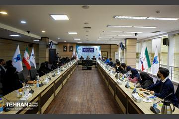 نشست صمیمی دانشجو و شهر در منطقه 5 15