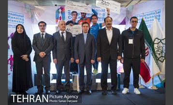 دومین دوره‌ مسابقات بین‌المللی پله‌ نوردی‎ 18