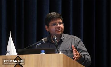 سخنرانی شهردار تهران در دانشگاه الزهرا(س)