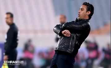 دیدار تیم‌های فوتبال استقلال و سپاهان 12