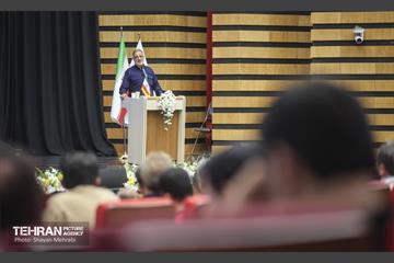 نخستین نشست تخصصی شهرداران شب تهران 8
