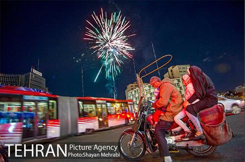 نور افشانی میدان ولیعصر(عج) به مناسبت نیمه شعبان 9