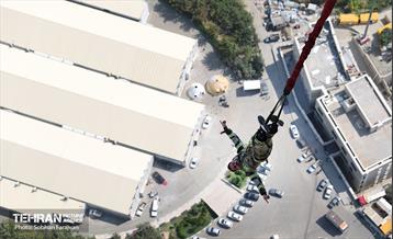 مسابقه پله‌نوردی آتش‌نشانان در برج میلاد 12