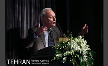 اکران خصوصی فیلم سینمایی نیمه شب اتفاق افتاد‎ 25