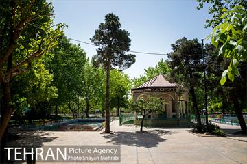 عمارت کلاه فرنگی باغ موزه قصر 12