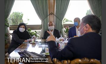 جلسه دکتر حناچی با خیرین مدرسه ساز تهران 4