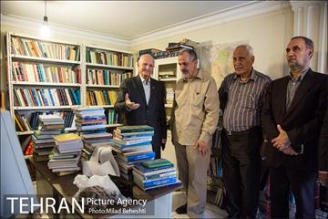 تهرانگردی احمد مسجدجامعی به مناسبت روز قلم 4