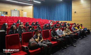 چهارمین جلسه از سلسه تورهای عکاسی انسان، کتاب، زندگی 27