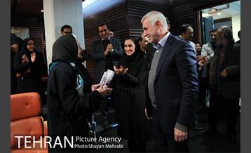 اختتامیه ششمین دوسالانه مجسمه های تهران با حضور دکتر حناچی شهردار محترم تهران 27