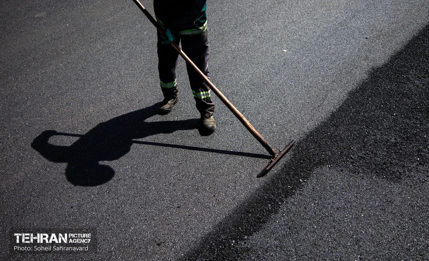 بازدید از آخرین وضعیت بهسازی روکش آسفالت آزادگان 17