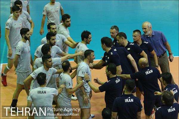 تمرین شاداب شاگردان ایگور