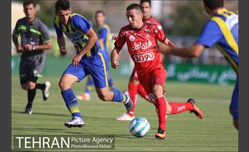 دیدار گسترش فولاد و پرسپولیس در لیگ برتر فوتبال 12