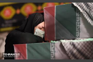 وداع با شهدای گمنام در باغ موزه دفاع مقدس 15