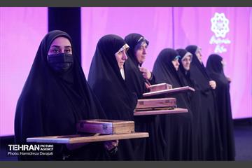 مراسم تجلیل از زنان تاریخ‌‌ساز 34