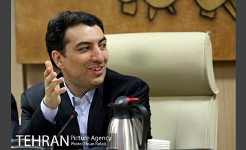 نشست هم اندیشی مهندس عارف نیا با خبرنگاران حوزه شهری 9