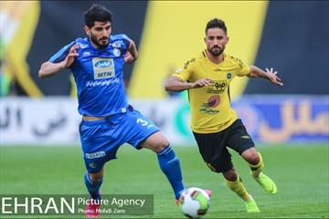 دیدار تیم های استقلال تهران و سپاهان اصفهان 9