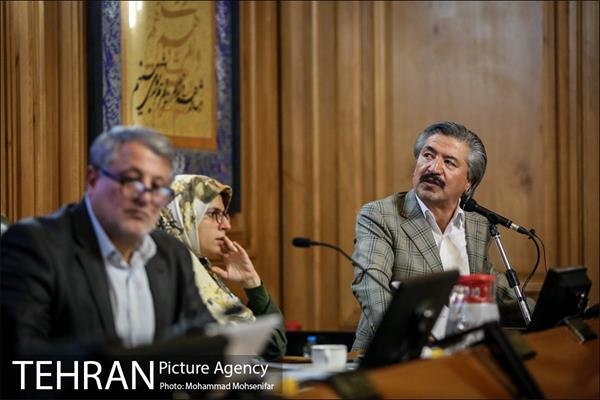 ارائه برنامه غلامرضا انصاری کاندید پست شهردار 12