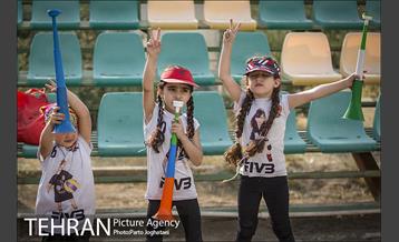 مسابقات والیبال ماسه‌ای زنان تهران 23