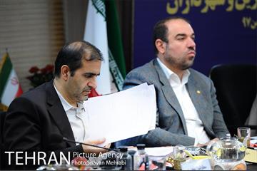 بیستمین جلسه شوراى معاونان، مشاوران و شهرداران با حضور شهردار تهران 16