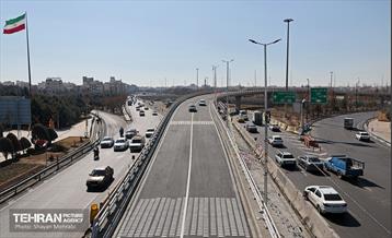 تقاطع سه سطحی بزرگراه‌های شهید نواب صفوی(شهید یارجانی) و شهید تندگویان 17