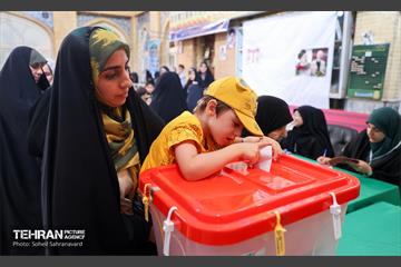 انتخابات چهاردهمین دوره ریاست جمهوری - مسجد لرزاده 22