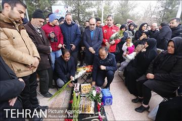 مراسم سومین سالگرد شهدای پلاسکو 22