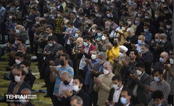 اقامه نماز عید سعید فطر در دانشگاه تهران 16