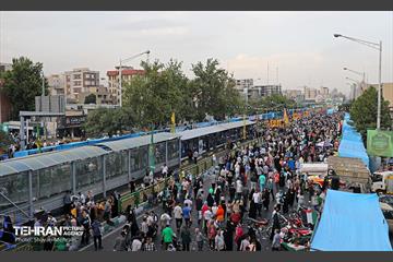 مهمانی ۱۰ کیلومتری عید غدیر در تهران 40