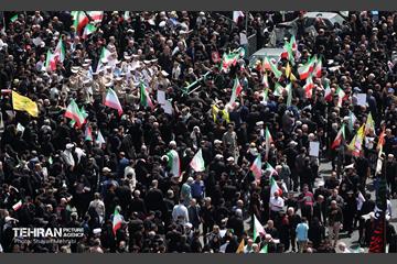 تشییع شهدای اقتدار ملی در تهران - 4 47