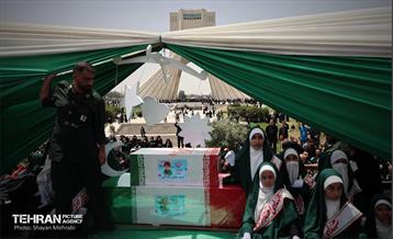 تشییع شهدای اقتدار ملی در تهران - 4 12