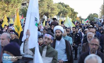 دومین سالگرد شهادت شهید آرمان علی وردی با شعار «آرمان روح‌الله آغاز نصرالله» 12