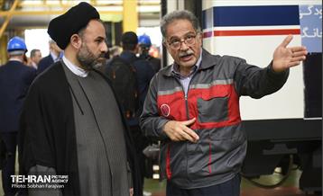 بازدید اعضای شورای اسلامی شهر تهران از شرکت واگن‌سازی تهران 10