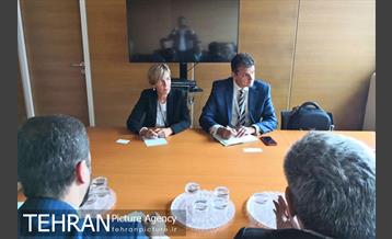 حضور پیروز حناچی شهردار تهران و هیات همراه در وین