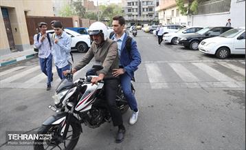 آئین بازگشایی مدرسه البرز 65