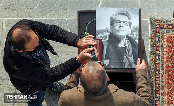 مراسم بدرقه کامبیز درم بخش به سرای ابدی‎‎ 20