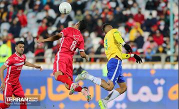 دیدار تیم های فوتبال پرسپولیس تهران و صنعت نفت آبادان 14