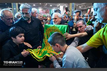 گرامیداشت شهدای خدمت در مسجد علی ابن الحسین (ع) 12