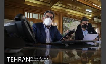 پاسخگویی مستقیم شهردار تهران به شهروندان از طریق تلفن ۱۸۸۸