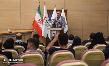 مراسم رونمایی از پروژه های عمرانی فدراسیون فوتبال 13