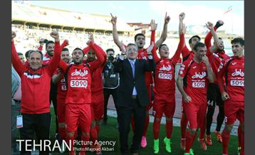 دیدار تیم های فوتبال ماشین سازی و پرسپولیس
