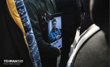 تشییع پیکر خبرنگار فقید مهدی علیرضایی 3