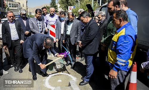 مراسم آغاز احداث رفیوژ میانی خیابان شهید باهنر  12