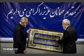 دیدار شهردار تهران با تولیت آستان علوی
