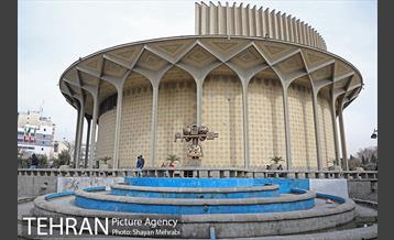 تئاتر شهر در چهل و هشتمین سالگرد گشایش 63