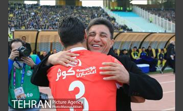 دیدار تیم‌های فوتبال پرسپولیس - سپاهان 4