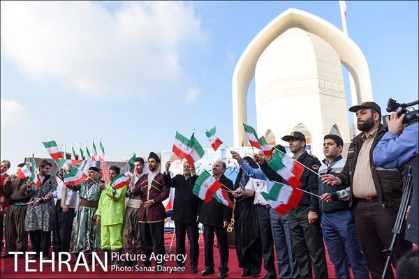 آیین برافراشتن بزرگترین پرچم جمهوری اسلامی-۲ 20