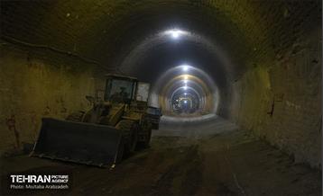 بازدید از تست گرم خط ۷ مترو 6