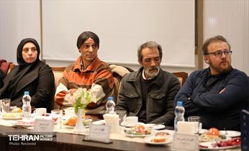 نشست هم‌اندیشی اعضای هیئت علمی جشنواره «عاملیت هنر در سیمای شهر تهران» 4
