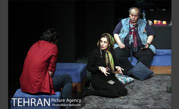 نمایش مافیا‎ 24