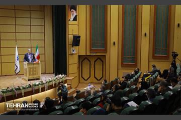 همایش علمی و پژوهشی مکتب حاج قاسم سلیمانی 11